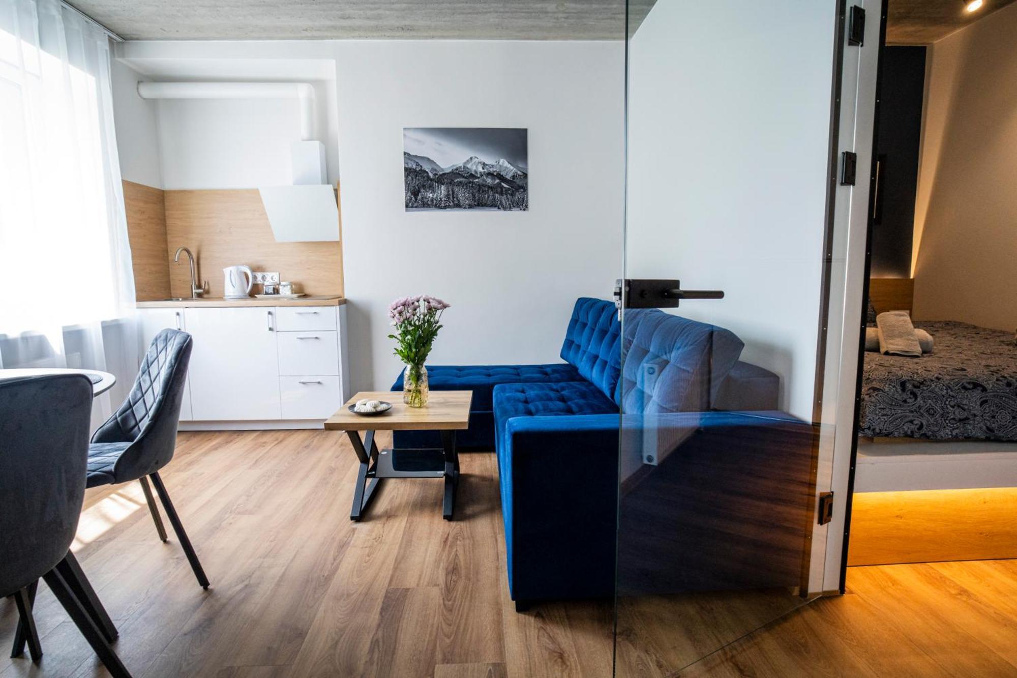 Fort63 Apartments 카우나스 객실 사진