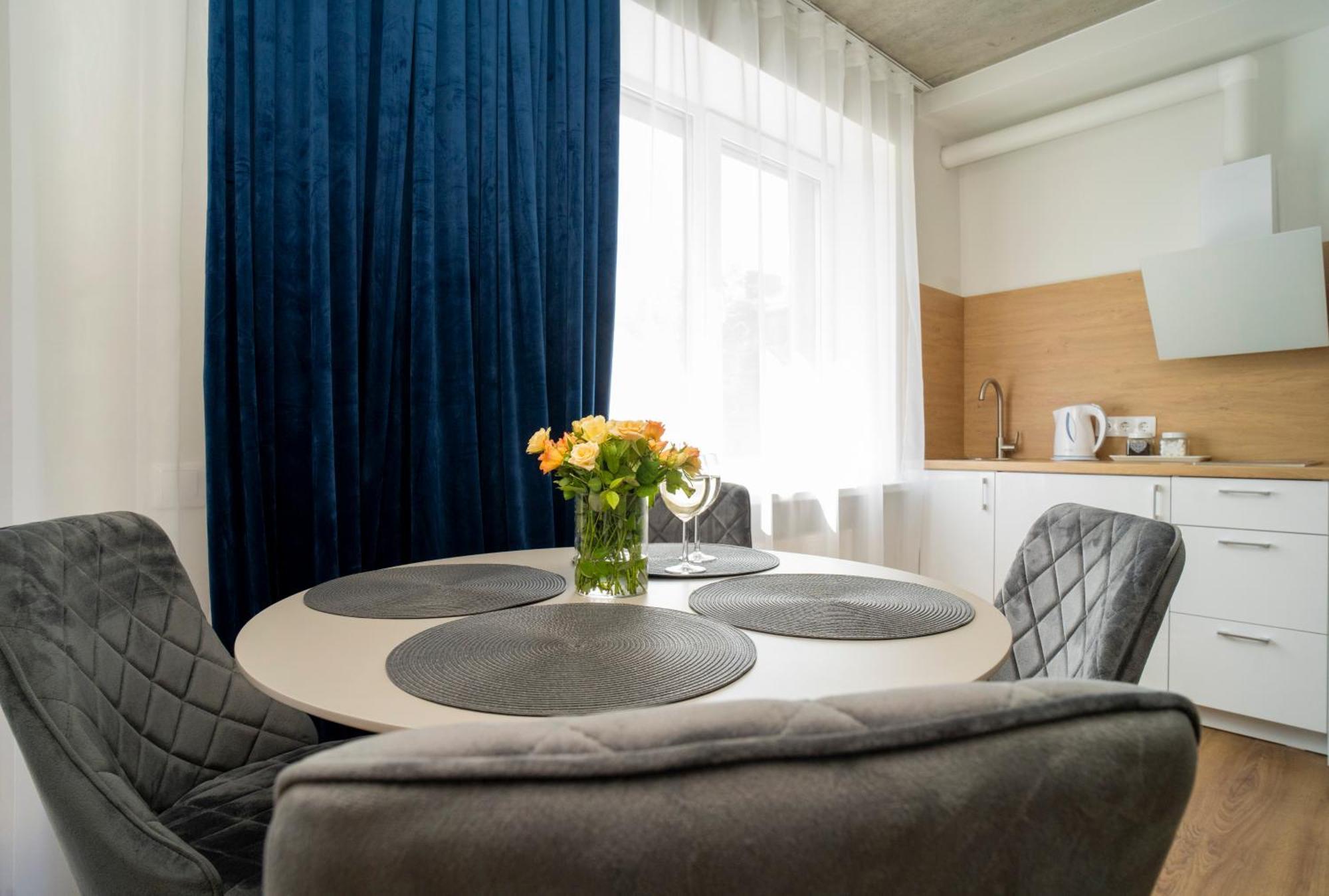 Fort63 Apartments 카우나스 객실 사진